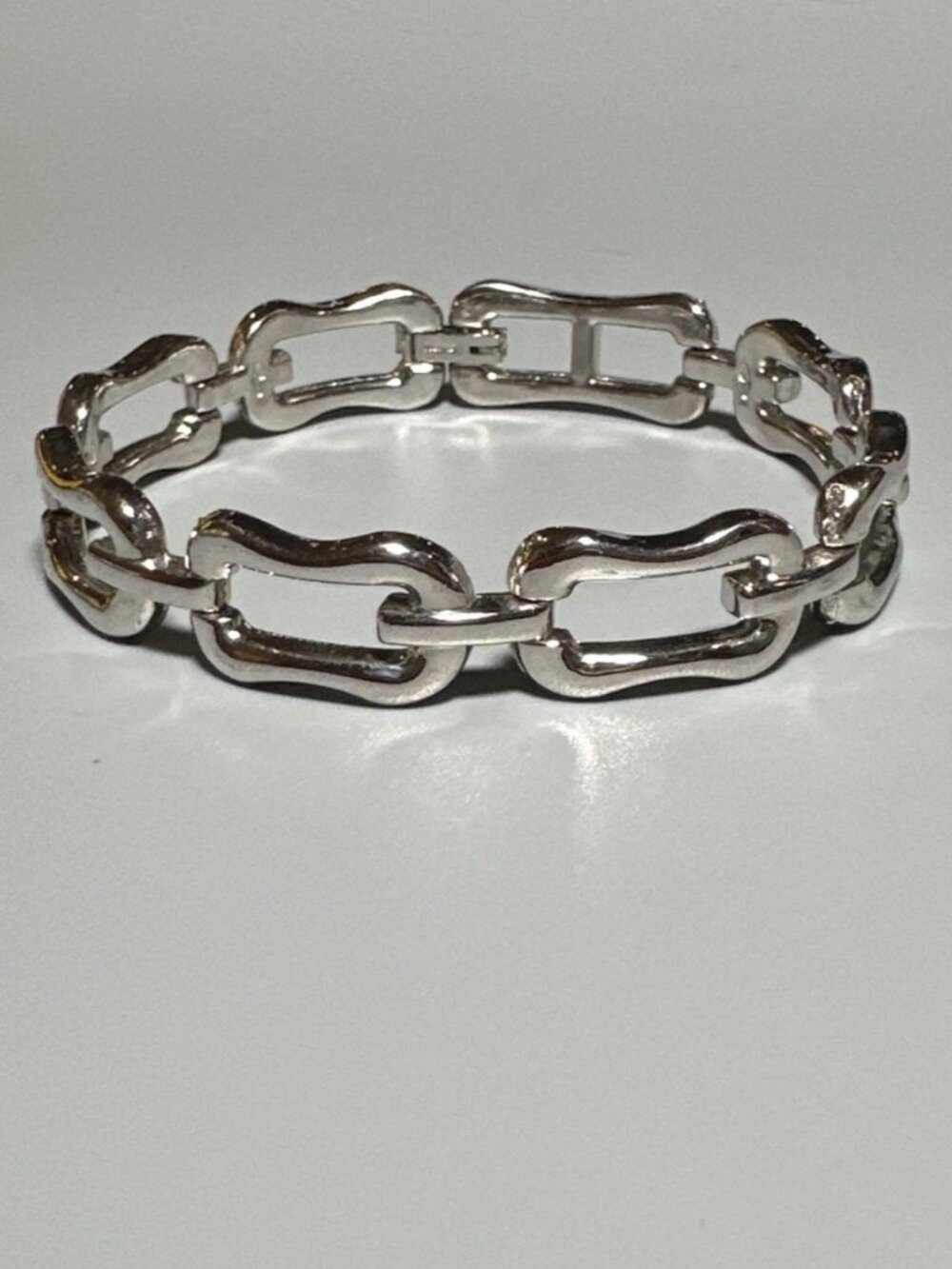 Chunky Link Bracelet Silver Tone 7 Inch Length Womens Costume Jewelry